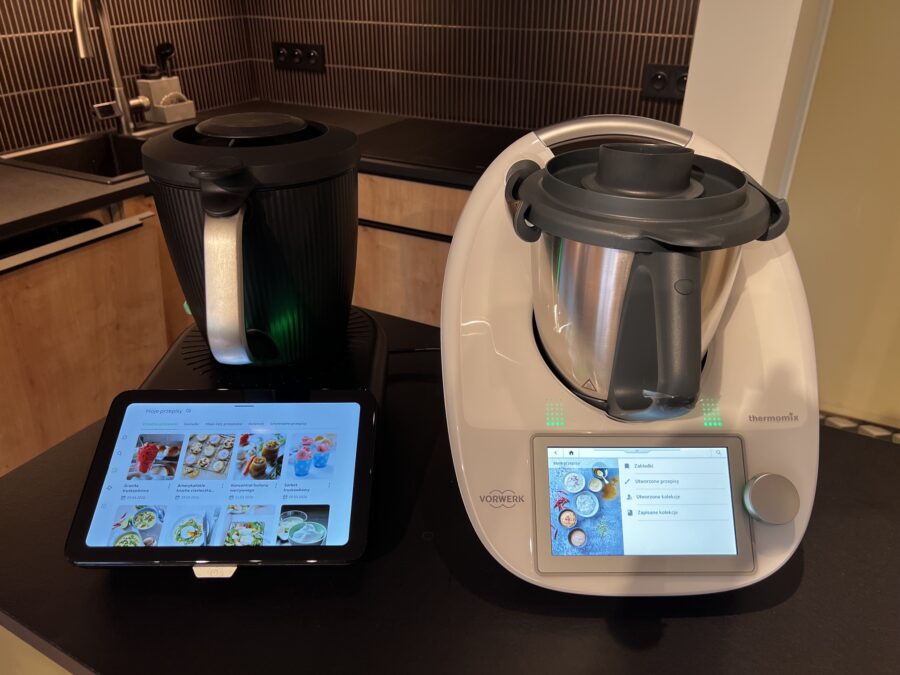 Thermomix TM7 vs. TM6. Co się zmieniło? Czy warto kupić nowy model? | Opinia Pani AGD 2 Thermomix TM7 vs. Thermomix TM6.