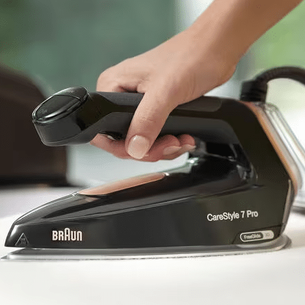 zdjęcie przedstawia generator pary Braun CareStyle 7 Pro