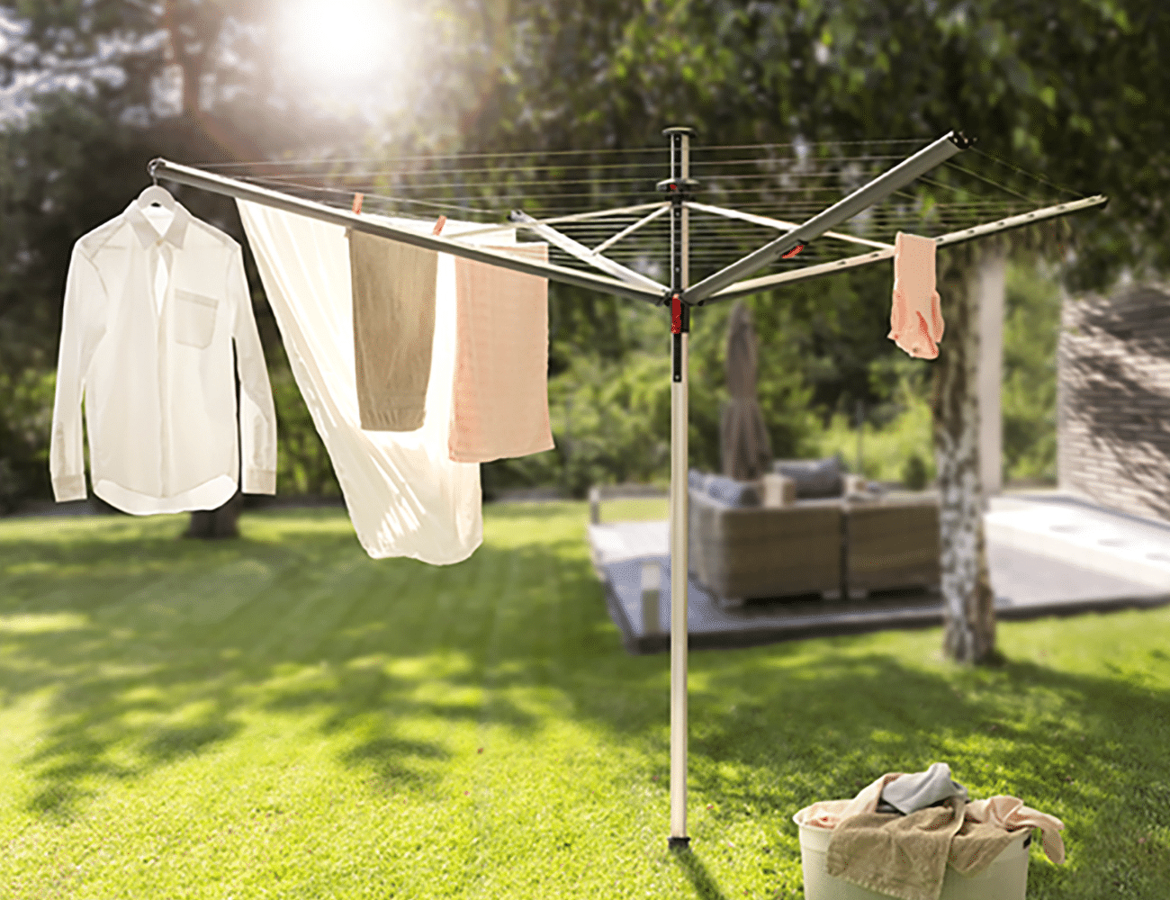 3 powody, dla których warto zakupić suszarkę ogrodową