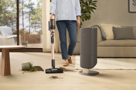 Electrolux Absolute Hygienic 800 – odkurzacz myjący ze stacją ZeroDust