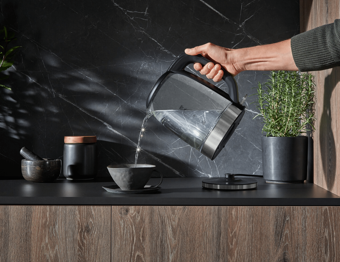 Szklane czajniki Amiki – KF 4050G i KD 2050G