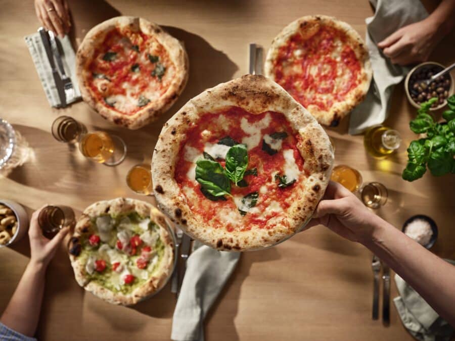 Pizza jak z włoskiej pizzerii w 2,5 minuty, czyli piekarnik Electrolux PizzaExpert 1 Pizza jak z włoskiej pizzerii w 2,5 minuty - piekarnik PizzaExpert od Electrolux