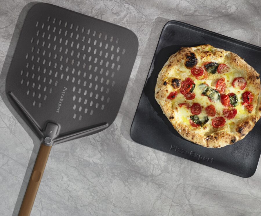 Pizza jak z włoskiej pizzerii w 2,5 minuty, czyli piekarnik Electrolux PizzaExpert 4 Wszystko, czego potrzebujesz do przygotowania idealnej pizzy