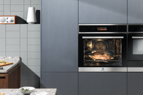 Jak oszczędzać energię korzystając z piekarnika?